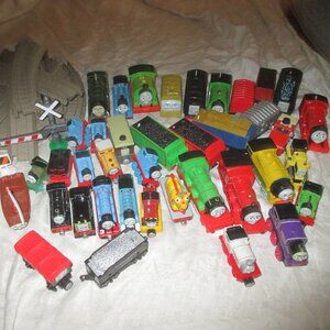 Thomas Tank Engine Huge Lot Metal Die Cast & Plastic Trains Plus Plastic Track